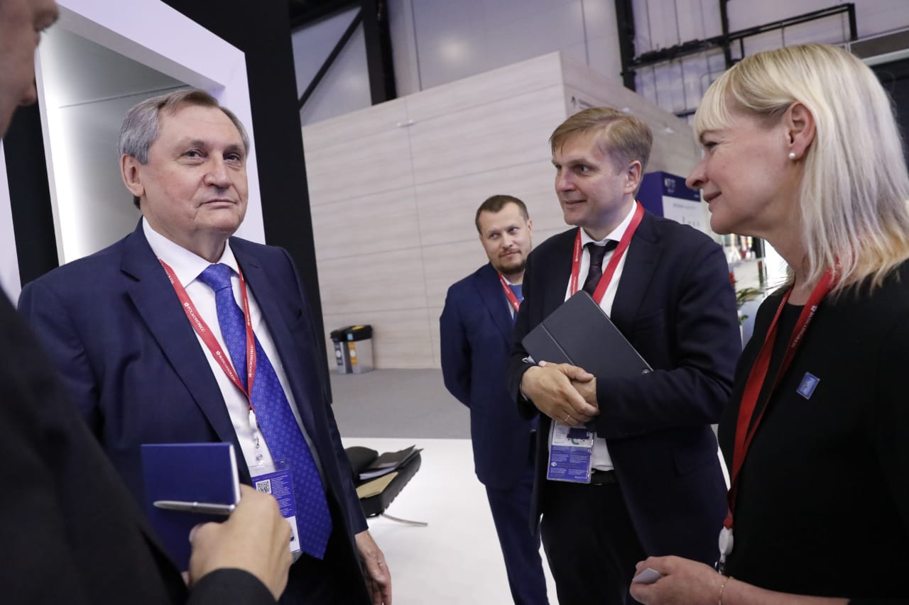 Анджела Уилкинсон и Николай Шульгинов обсудили подготовку к МЭК-2022