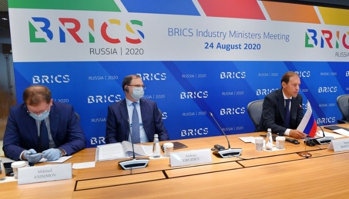 Денис Мантуров представил инициативу по созданию Центра промышленных компетенций стран БРИКС